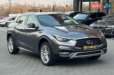 Infiniti QX30 2016