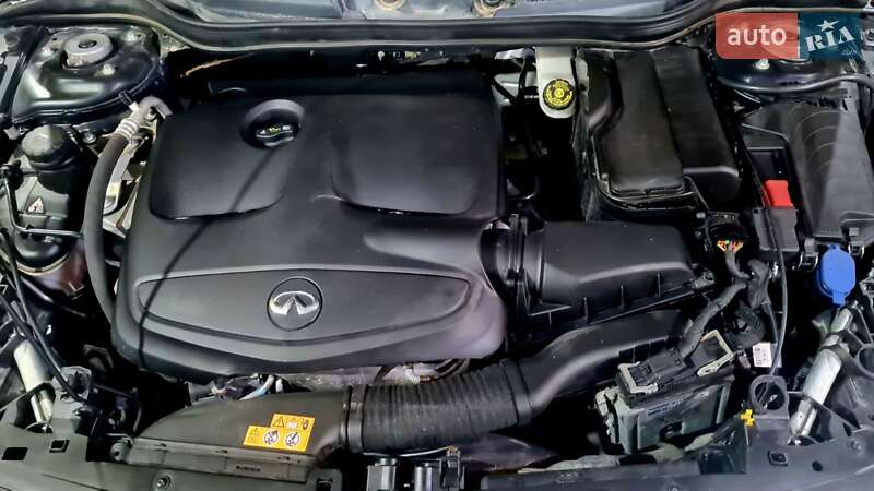Позашляховик / Кросовер Infiniti QX30 2016 в Чернівцях фото 18 Позашляховик / Кросовер Infiniti QX30 2016 в Чернівцях