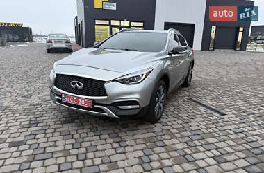 Позашляховик / Кросовер Infiniti QX30 2017 в Ужгороді