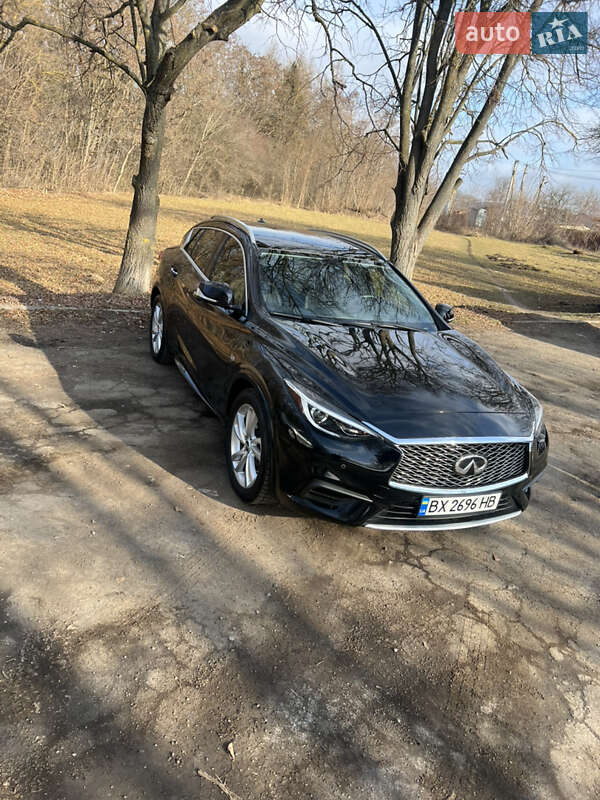 Внедорожник / Кроссовер Infiniti QX30 2018 в Хмельницком