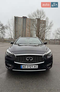 Infiniti QX30 2016