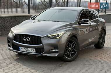 Infiniti QX30 2016