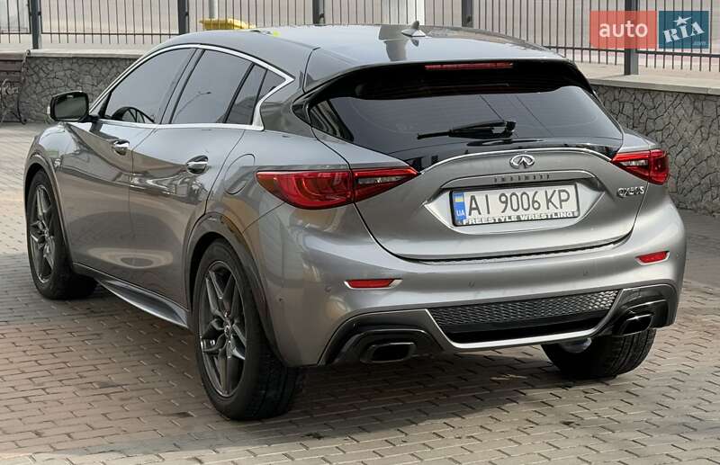 Позашляховик / Кросовер Infiniti QX30 2016 в Білій Церкві