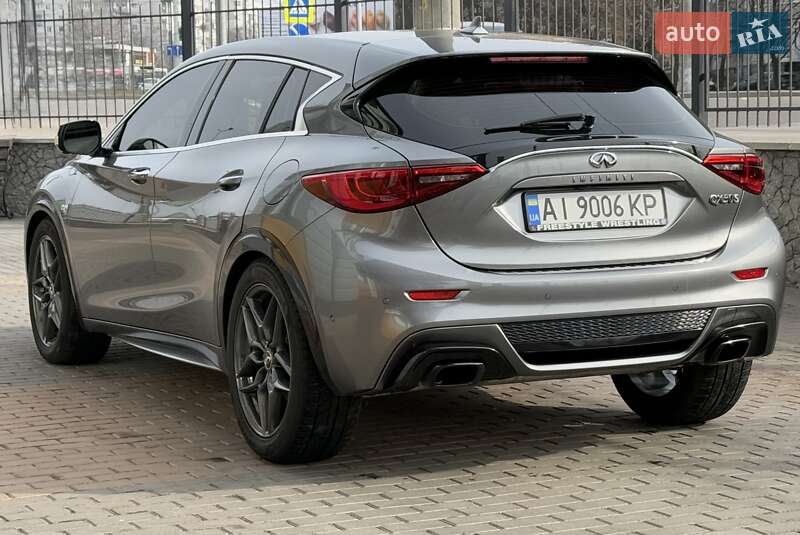 Позашляховик / Кросовер Infiniti QX30 2016 в Білій Церкві