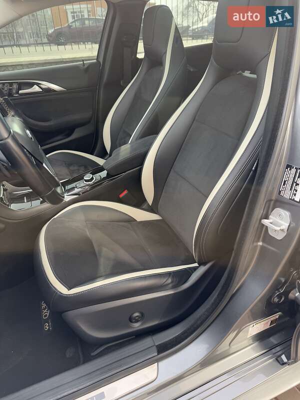 Позашляховик / Кросовер Infiniti QX30 2016 в Білій Церкві