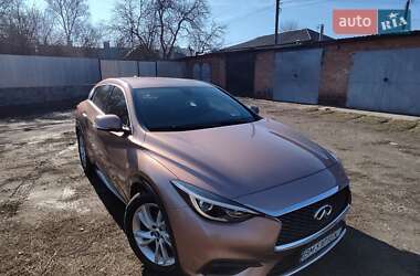 Внедорожник / Кроссовер Infiniti QX30 2017 в Ромнах