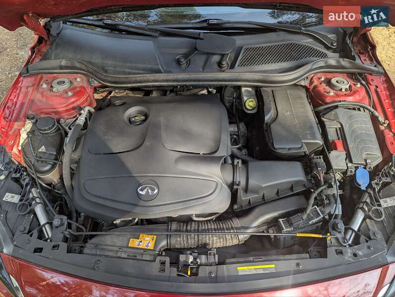 Внедорожник / Кроссовер Infiniti QX30 2017 в Киеве фото 12 Внедорожник / Кроссовер Infiniti QX30 2017 в Киеве