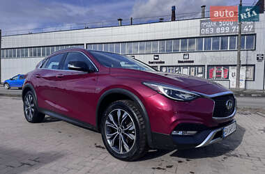 Позашляховик / Кросовер Infiniti QX30 2017 в Хмельницькому