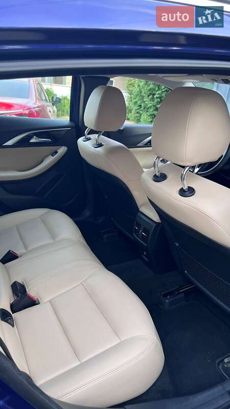 Внедорожник / Кроссовер Infiniti QX30 2016 в Киеве
