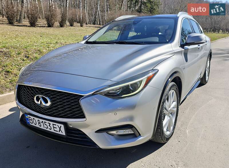 Внедорожник / Кроссовер Infiniti QX30 2017 в Тернополе