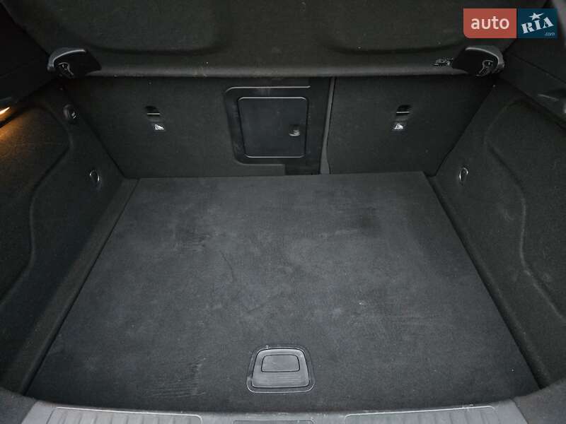 Позашляховик / Кросовер Infiniti QX30 2017 в Львові