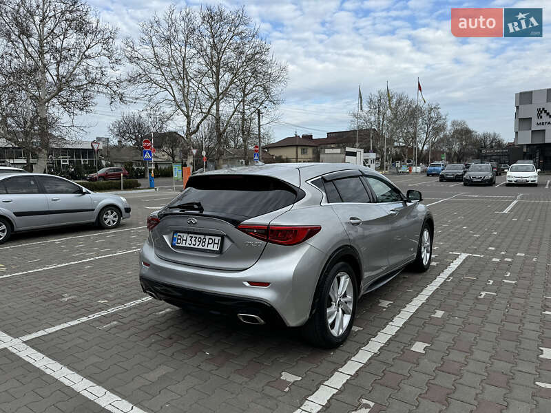 Внедорожник / Кроссовер Infiniti QX30 2017 в Одессе