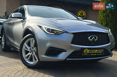 Infiniti QX30 2016