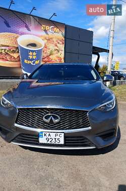 Внедорожник / Кроссовер Infiniti QX30 2017 в Киеве