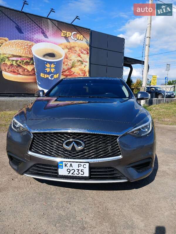 Infiniti QX30 2017