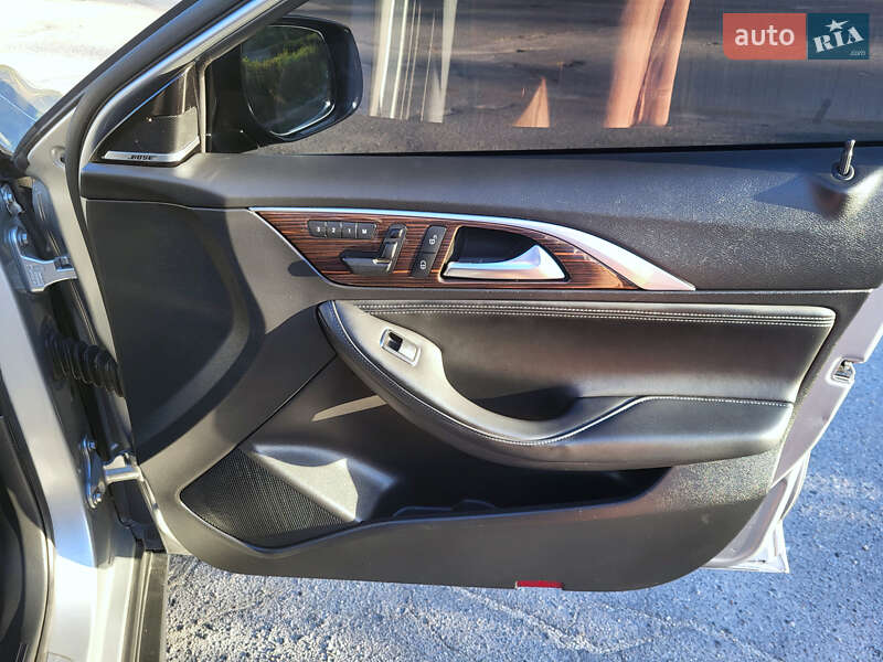 Внедорожник / Кроссовер Infiniti QX30 2016 в Днепре