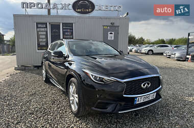 Позашляховик / Кросовер Infiniti QX30 2017 в Івано-Франківську