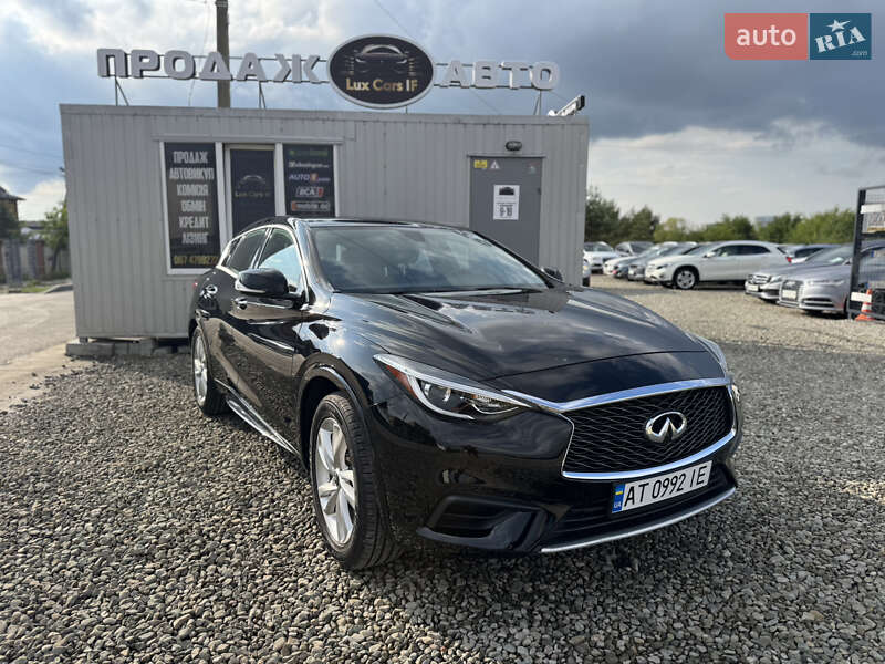 Infiniti QX30 2017