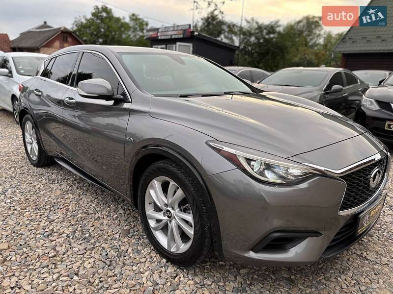 Infiniti QX30 2017