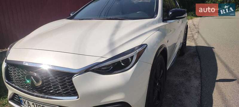 Infiniti QX30 2018
