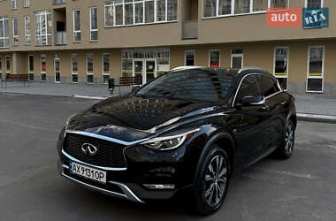 Внедорожник / Кроссовер Infiniti QX30 2016 в Харькове