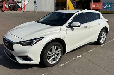 Внедорожник / Кроссовер Infiniti QX30 2016 в Житомире