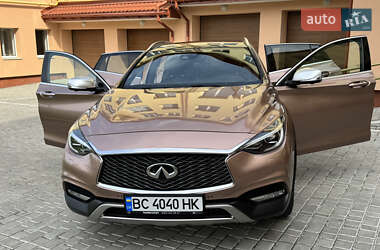 Внедорожник / Кроссовер Infiniti QX30 2017 в 