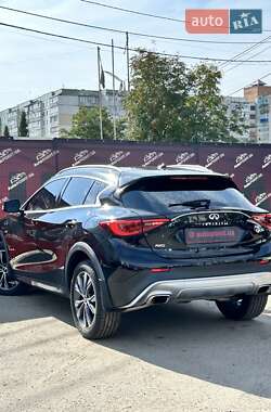 Внедорожник / Кроссовер Infiniti QX30 2018 в 