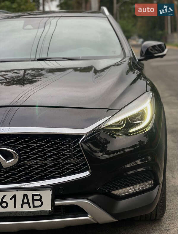 Внедорожник / Кроссовер Infiniti QX30 2017 в Ирпене