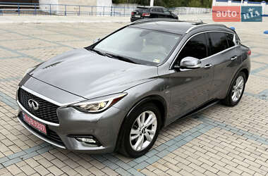 Infiniti QX30 2016