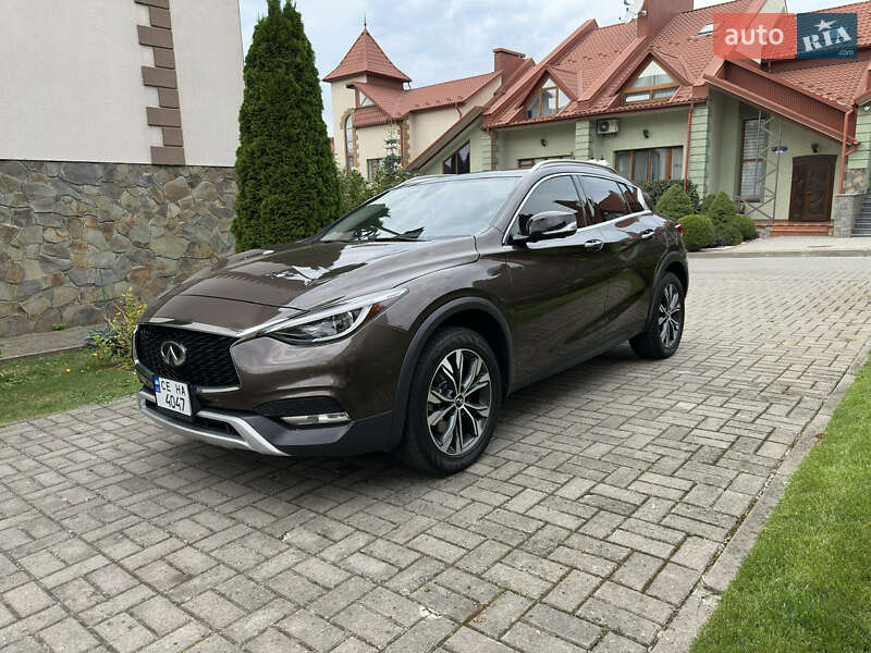 Infiniti QX30 2018