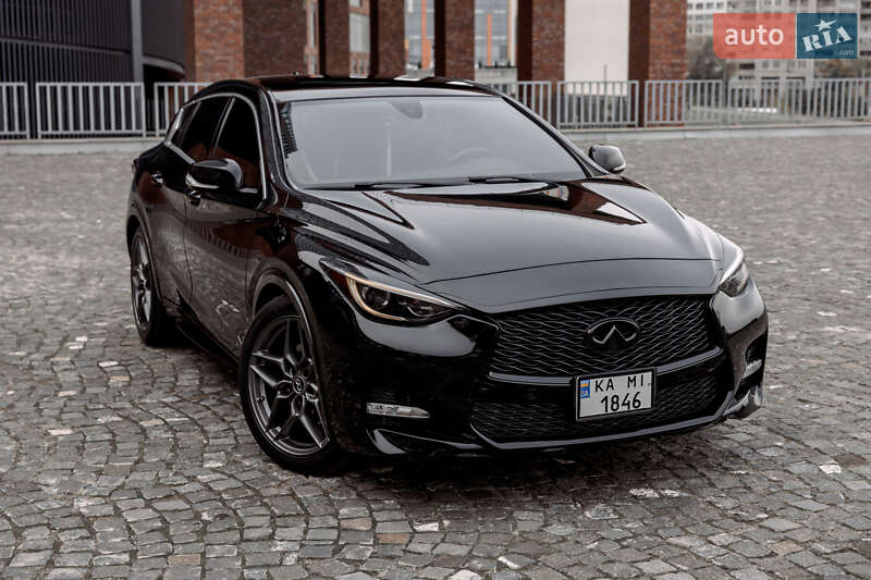 Внедорожник / Кроссовер Infiniti QX30 2016 в Днепре фото 4 Внедорожник / Кроссовер Infiniti QX30 2016 в Днепре