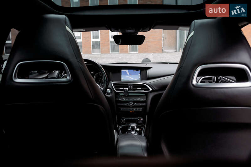 Внедорожник / Кроссовер Infiniti QX30 2016 в Днепре фото 30 Внедорожник / Кроссовер Infiniti QX30 2016 в Днепре