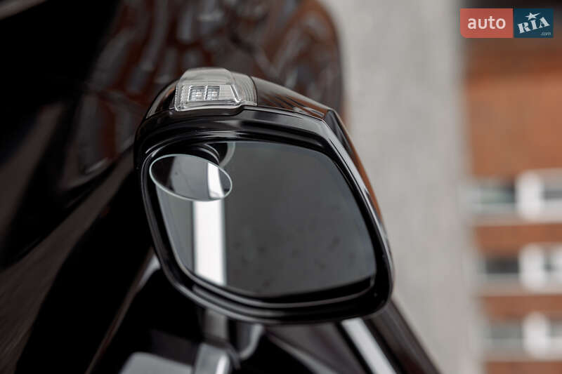 Внедорожник / Кроссовер Infiniti QX30 2016 в Днепре фото 42 Внедорожник / Кроссовер Infiniti QX30 2016 в Днепре