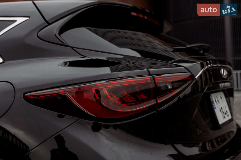 Внедорожник / Кроссовер Infiniti QX30 2016 в Днепре фото 45 Внедорожник / Кроссовер Infiniti QX30 2016 в Днепре