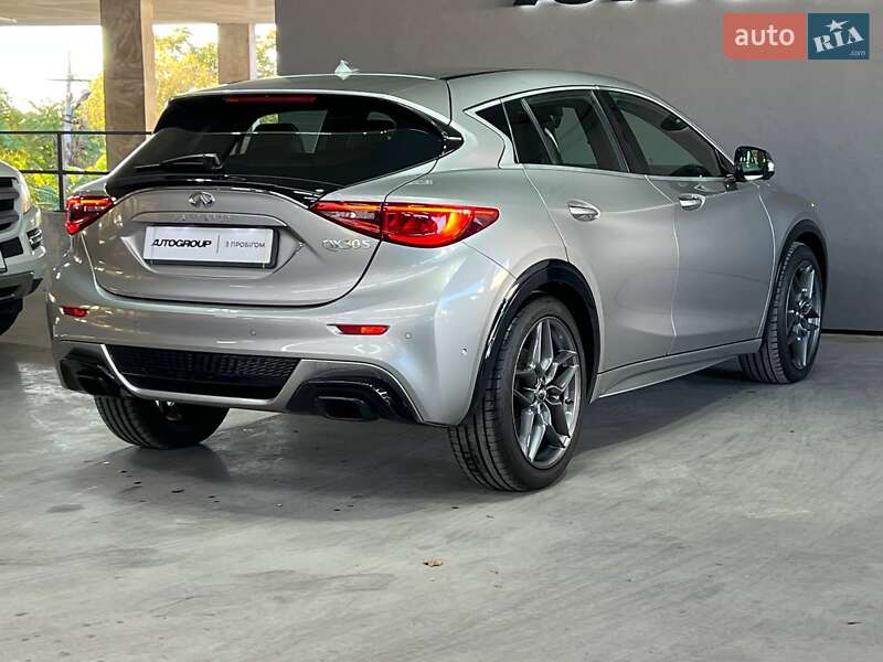 Внедорожник / Кроссовер Infiniti QX30 2017 в Одессе