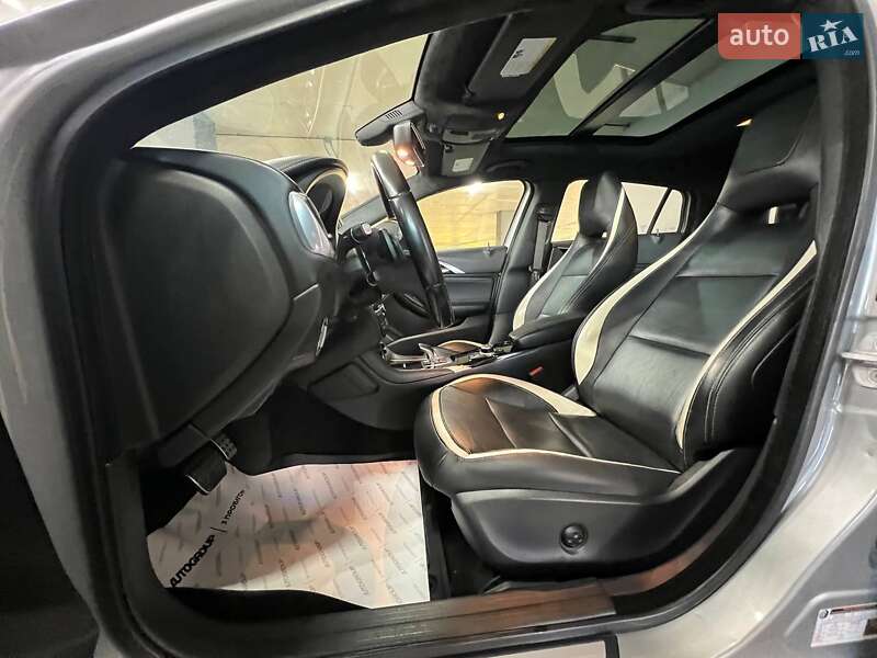 Внедорожник / Кроссовер Infiniti QX30 2017 в Одессе