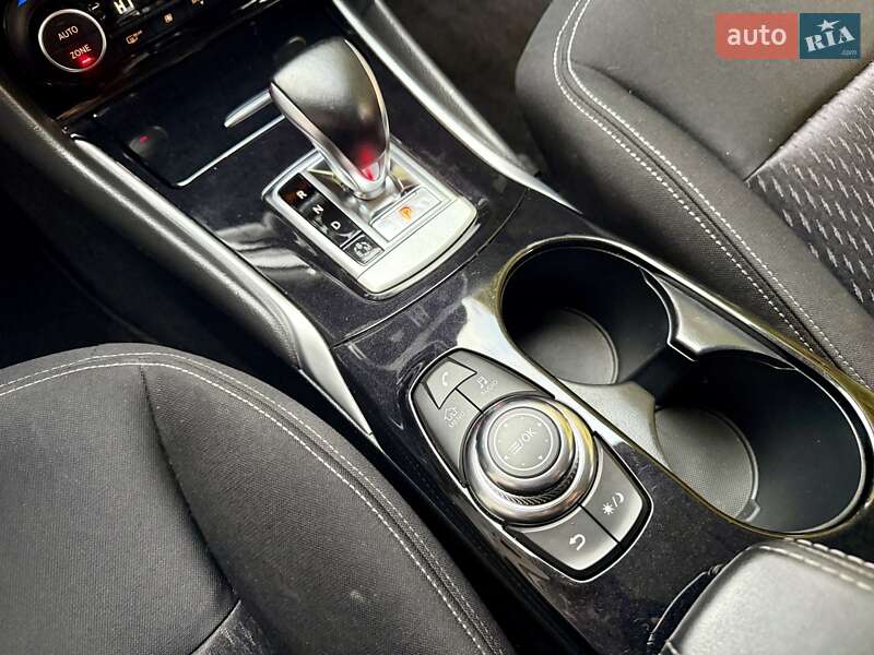 Внедорожник / Кроссовер Infiniti QX30 2018 в Днепре фото 25 Внедорожник / Кроссовер Infiniti QX30 2018 в Днепре