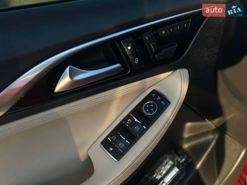 Внедорожник / Кроссовер Infiniti QX30 2017 в Одессе