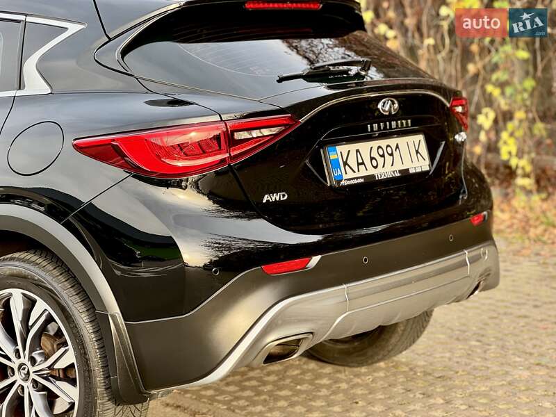 Позашляховик / Кросовер Infiniti QX30 2016 в Києві фото 8 Позашляховик / Кросовер Infiniti QX30 2016 в Києві