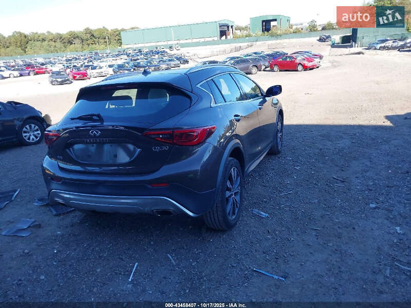 Внедорожник / Кроссовер Infiniti QX30 2018 в Одессе