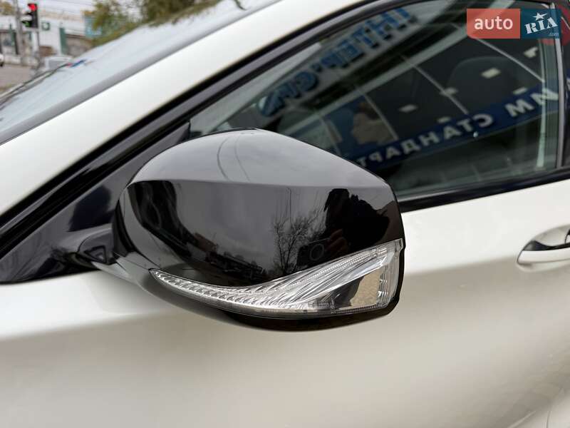 Внедорожник / Кроссовер Infiniti QX30 2017 в Одессе