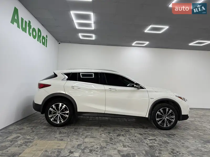 Infiniti QX30 2016 VIN SJKCH5CR0HA032298 фото оголошення 4 з 67