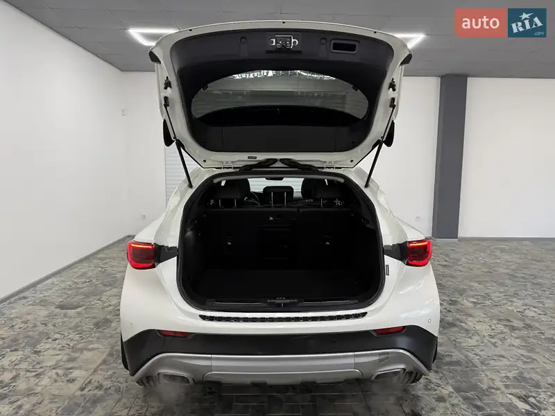 Infiniti QX30 2016 VIN SJKCH5CR0HA032298 фото оголошення 8 з 67