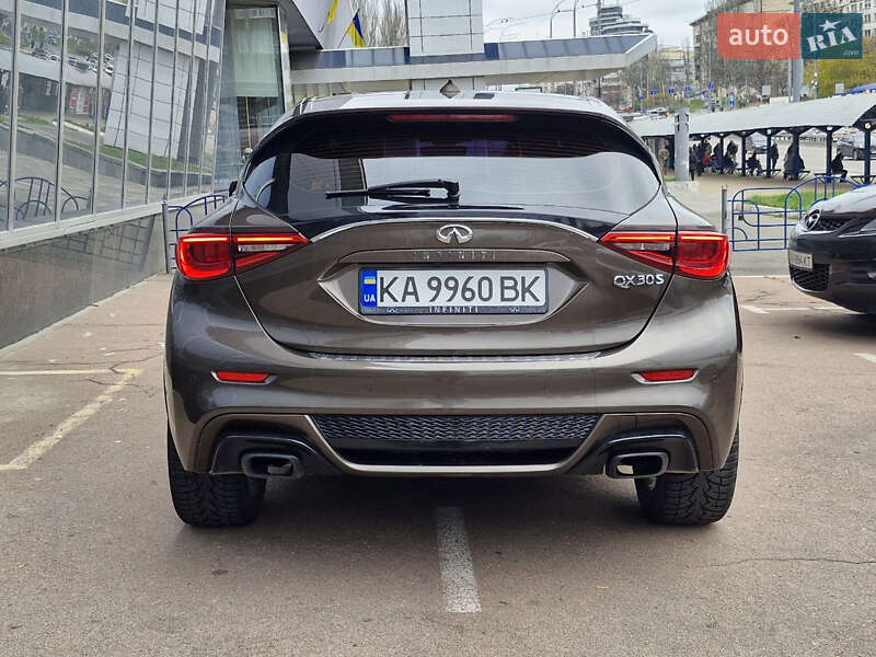 Позашляховик / Кросовер Infiniti QX30 2017 в Києві