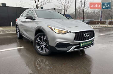 Внедорожник / Кроссовер Infiniti QX30 2017 в Киеве