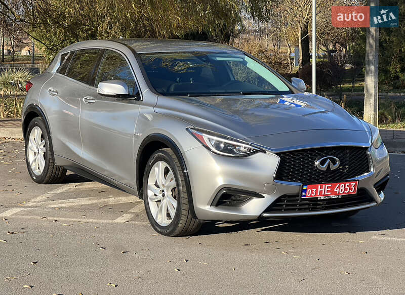 Infiniti QX30 2017
