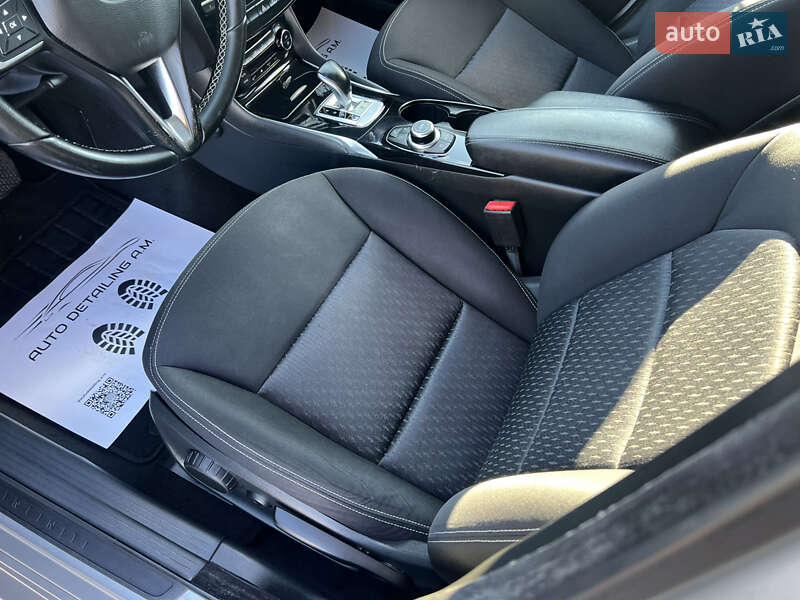 Внедорожник / Кроссовер Infiniti QX30 2017 в Здолбунове