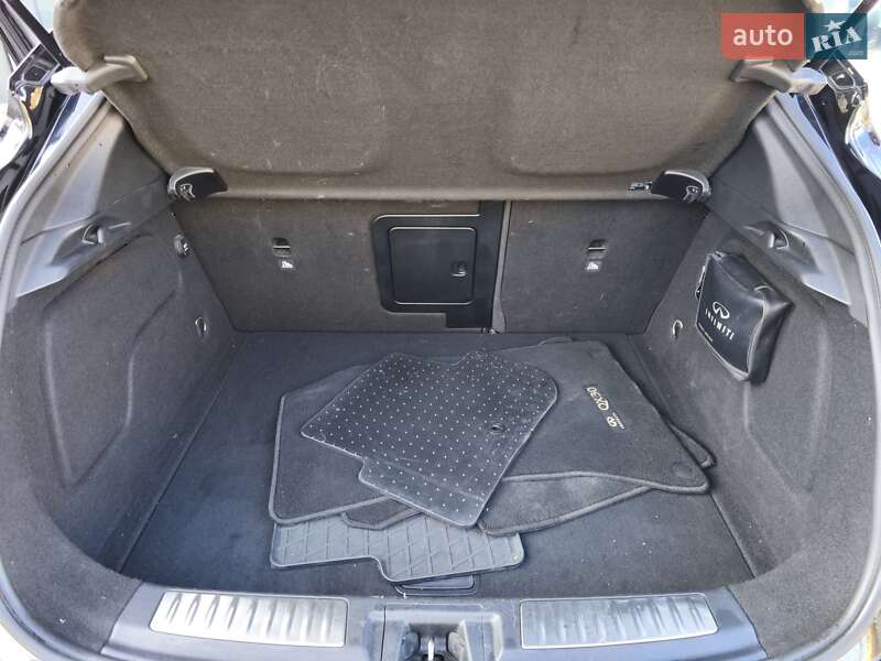 Внедорожник / Кроссовер Infiniti QX30 2016 в Днепре фото 28 Внедорожник / Кроссовер Infiniti QX30 2016 в Днепре