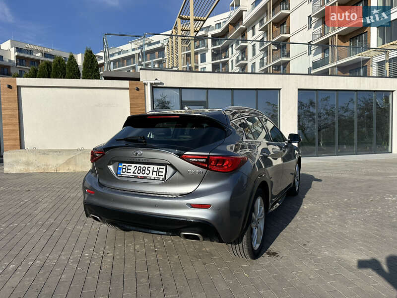Внедорожник / Кроссовер Infiniti QX30 2016 в Одессе